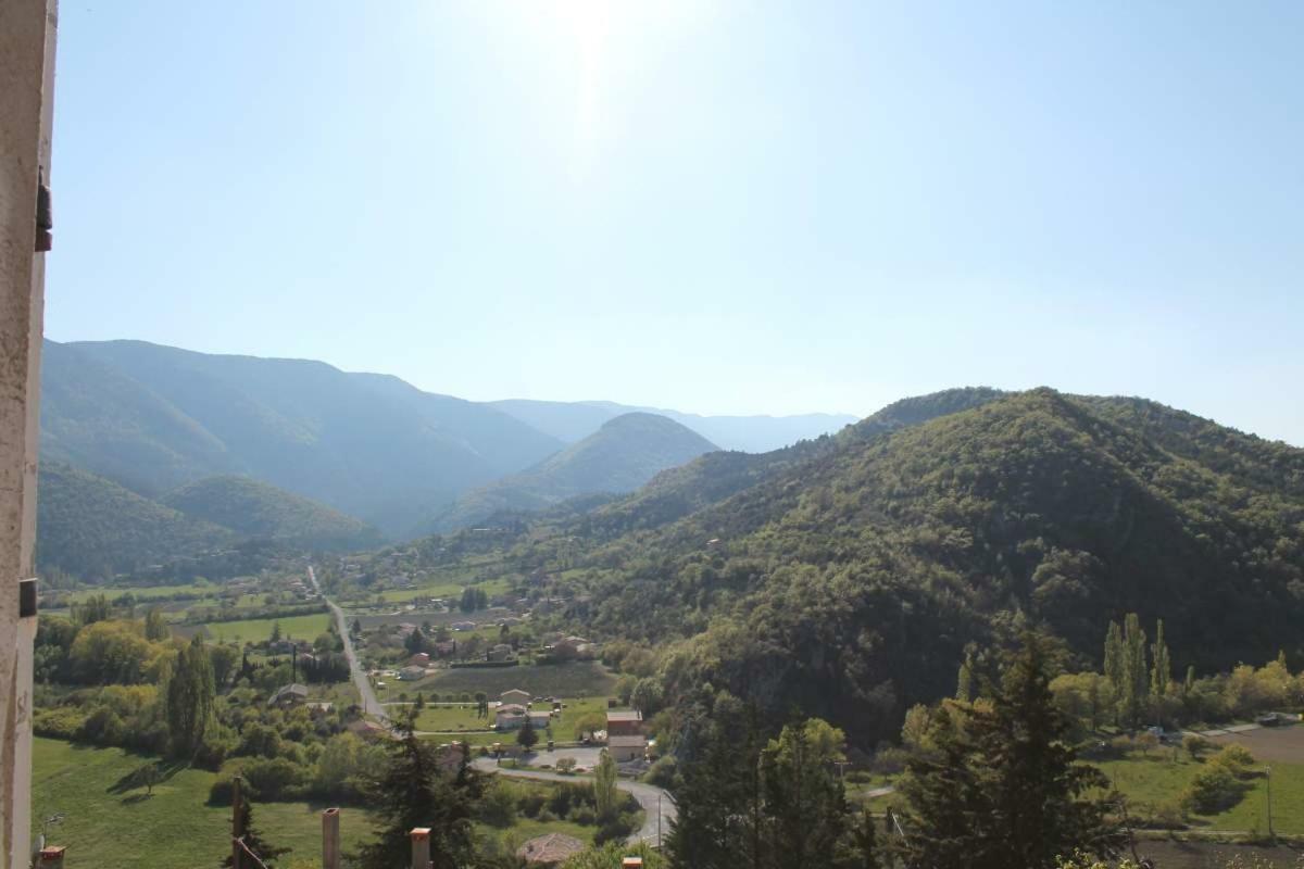 Les Calades Du Ventoux Appartement Montbrun-les-Bains Buitenkant foto