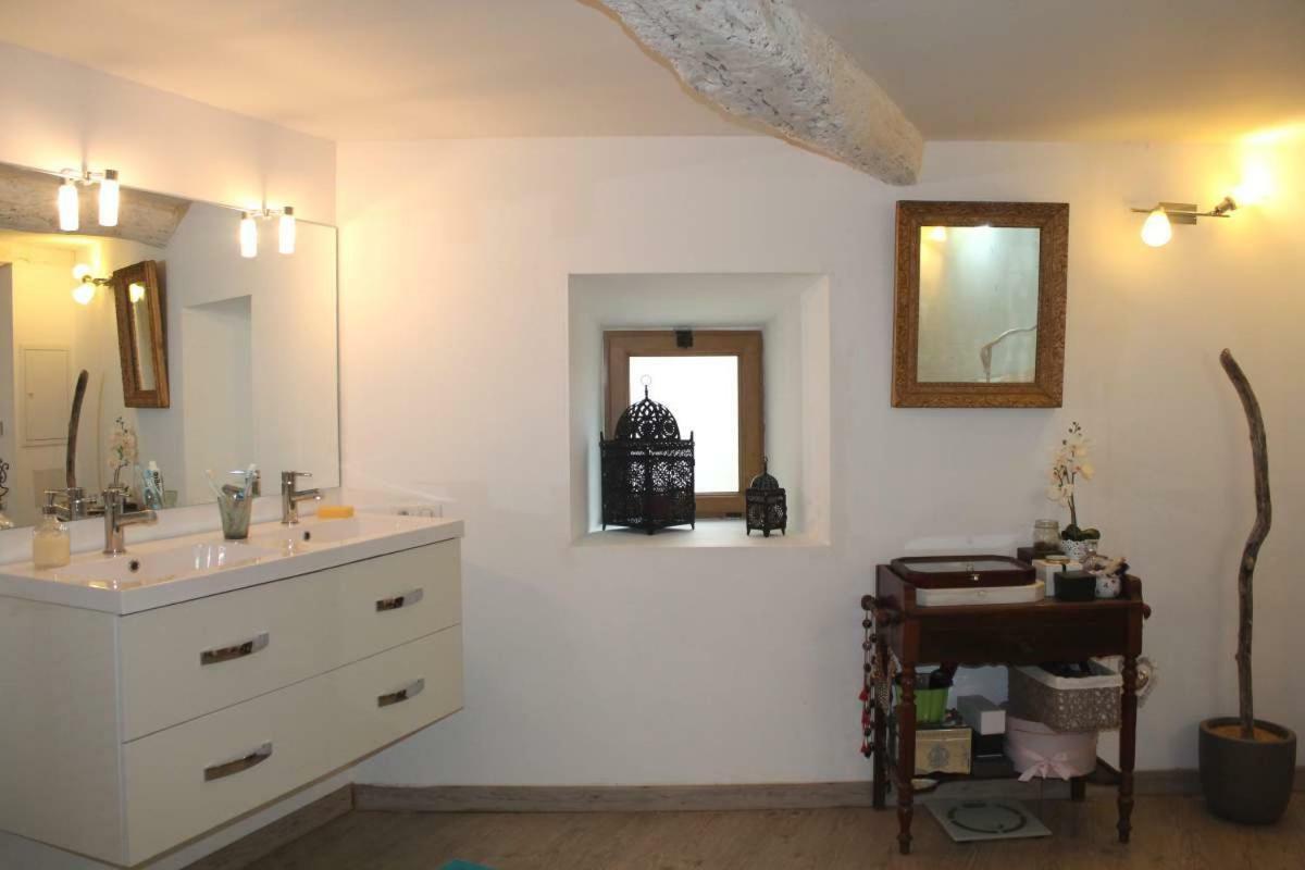 Les Calades Du Ventoux Appartement Montbrun-les-Bains Buitenkant foto