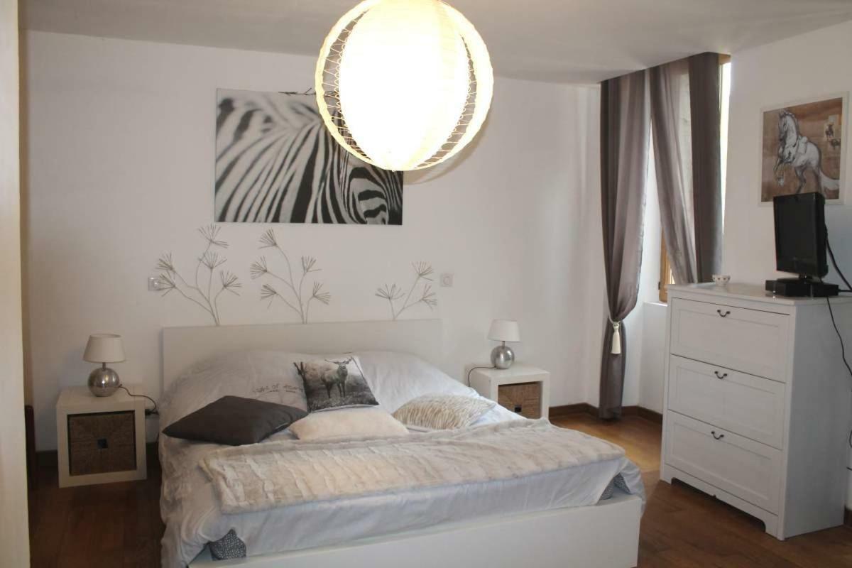 Les Calades Du Ventoux Appartement Montbrun-les-Bains Buitenkant foto