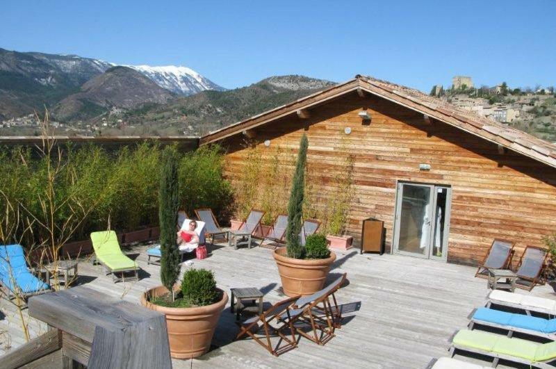 Les Calades Du Ventoux Appartement Montbrun-les-Bains Buitenkant foto